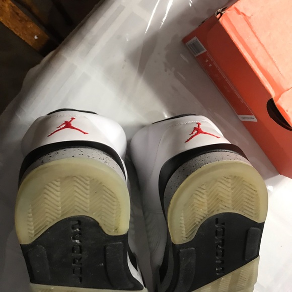 Retro Jordan 5 - Picture 8 of 8